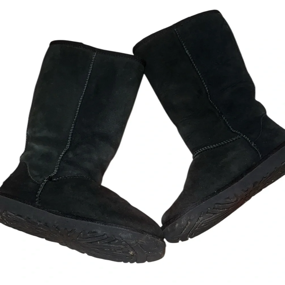 Ugg Black Sheepskin Mid-Calf Boots Size 3